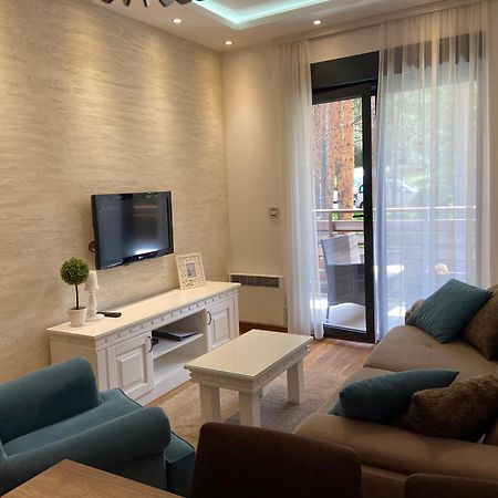 Apartment Pino Bianco 1 - Vila Pekovic Ζλάτιμπορ Εξωτερικό φωτογραφία