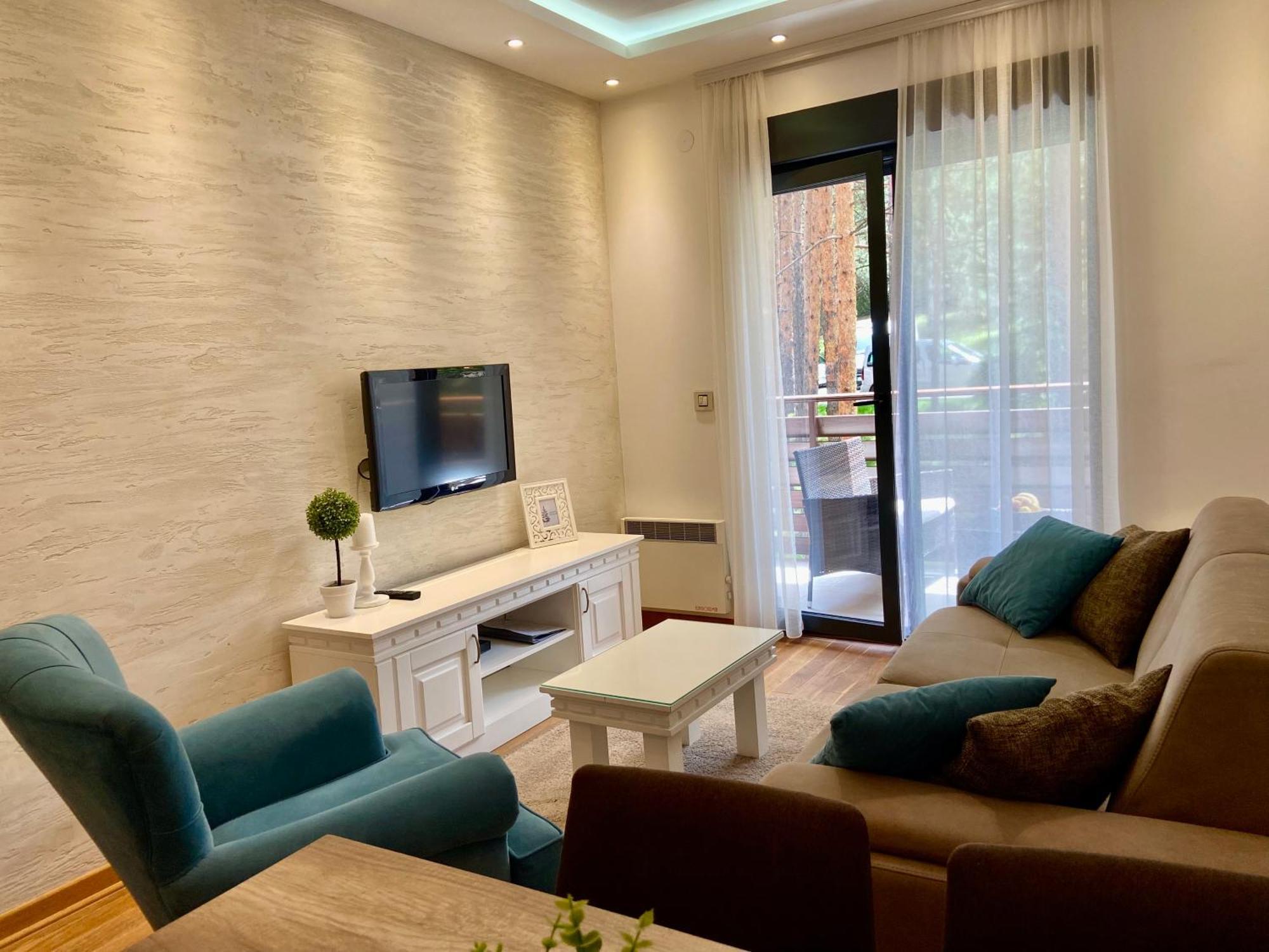 Apartment Pino Bianco 1 - Vila Pekovic Ζλάτιμπορ Εξωτερικό φωτογραφία