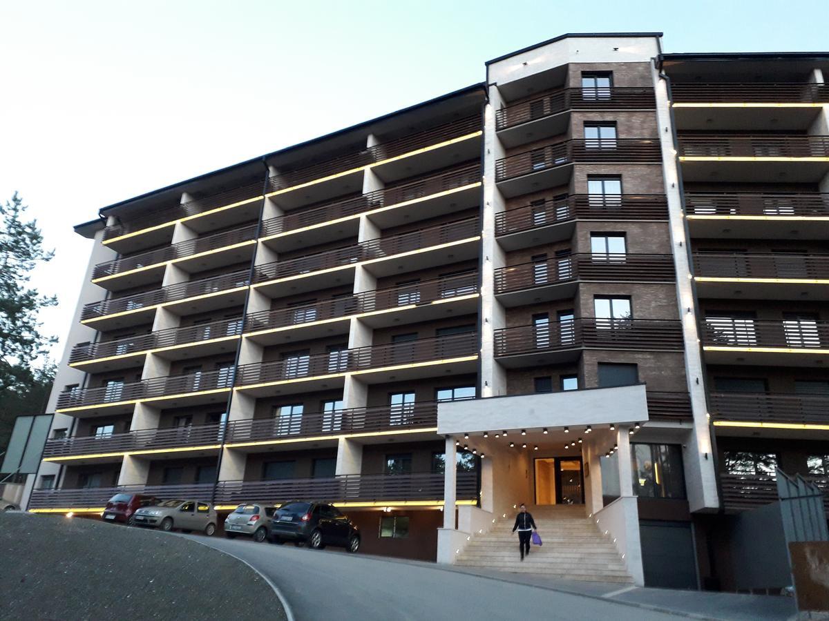 Apartment Pino Bianco 1 - Vila Pekovic Ζλάτιμπορ Εξωτερικό φωτογραφία